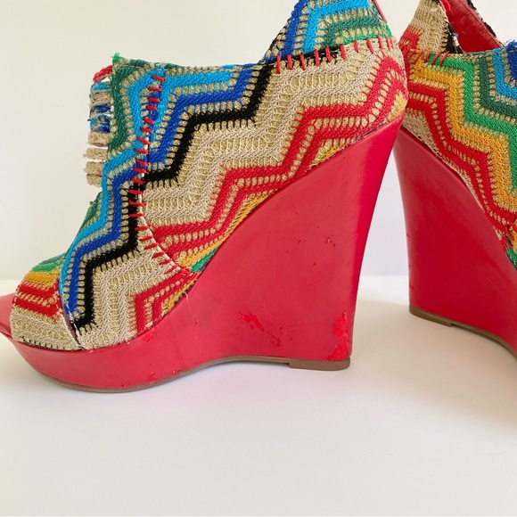 Mona Mia Lori Red Multi Rainbow Peeptoe‎ Wedges Women's Sandals Boho Size 8 - Picture 3 of 9